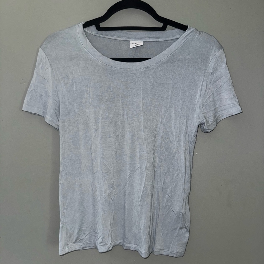 Juniors light blue T-Shirt